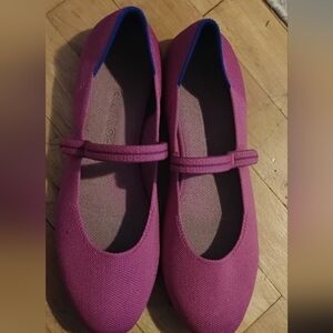Like New Rothys 9 Mary Jane Shoes EUC